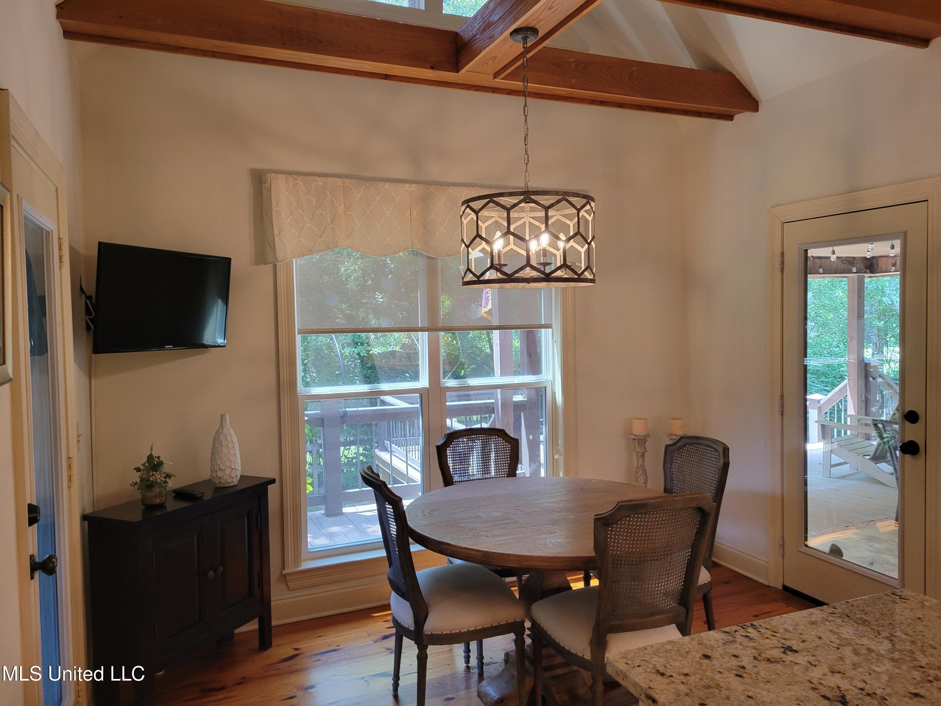 506 Hazelton Drive Madison, MS 39110 - Photo 13 of 49 20250731_140501