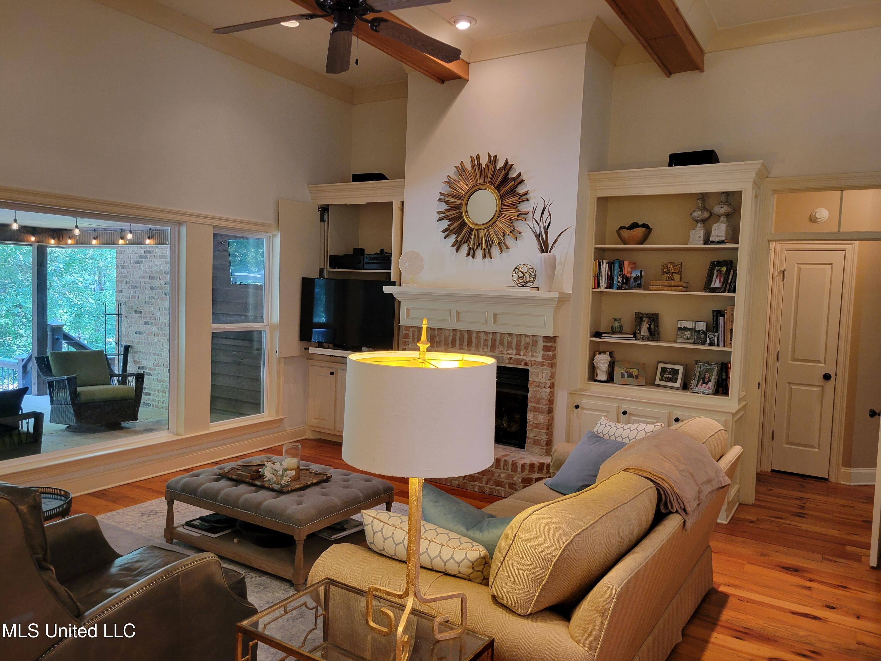 506 Hazelton Drive Madison, MS 39110 - Photo 18 of 49 20250731_112136