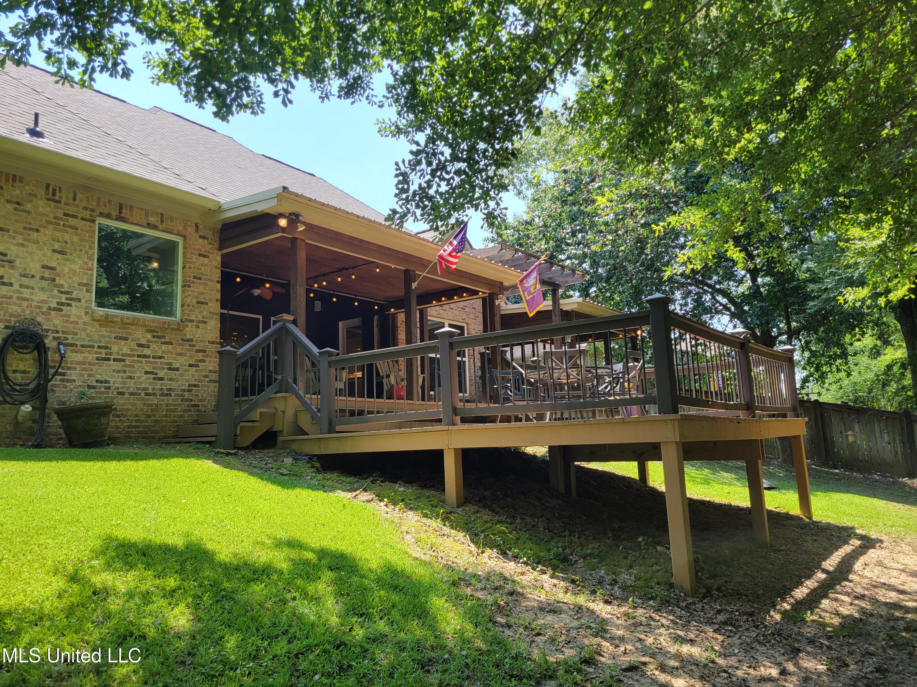 506 Hazelton Drive Madison, MS 39110 - Photo 39 of 49 20250731_115516