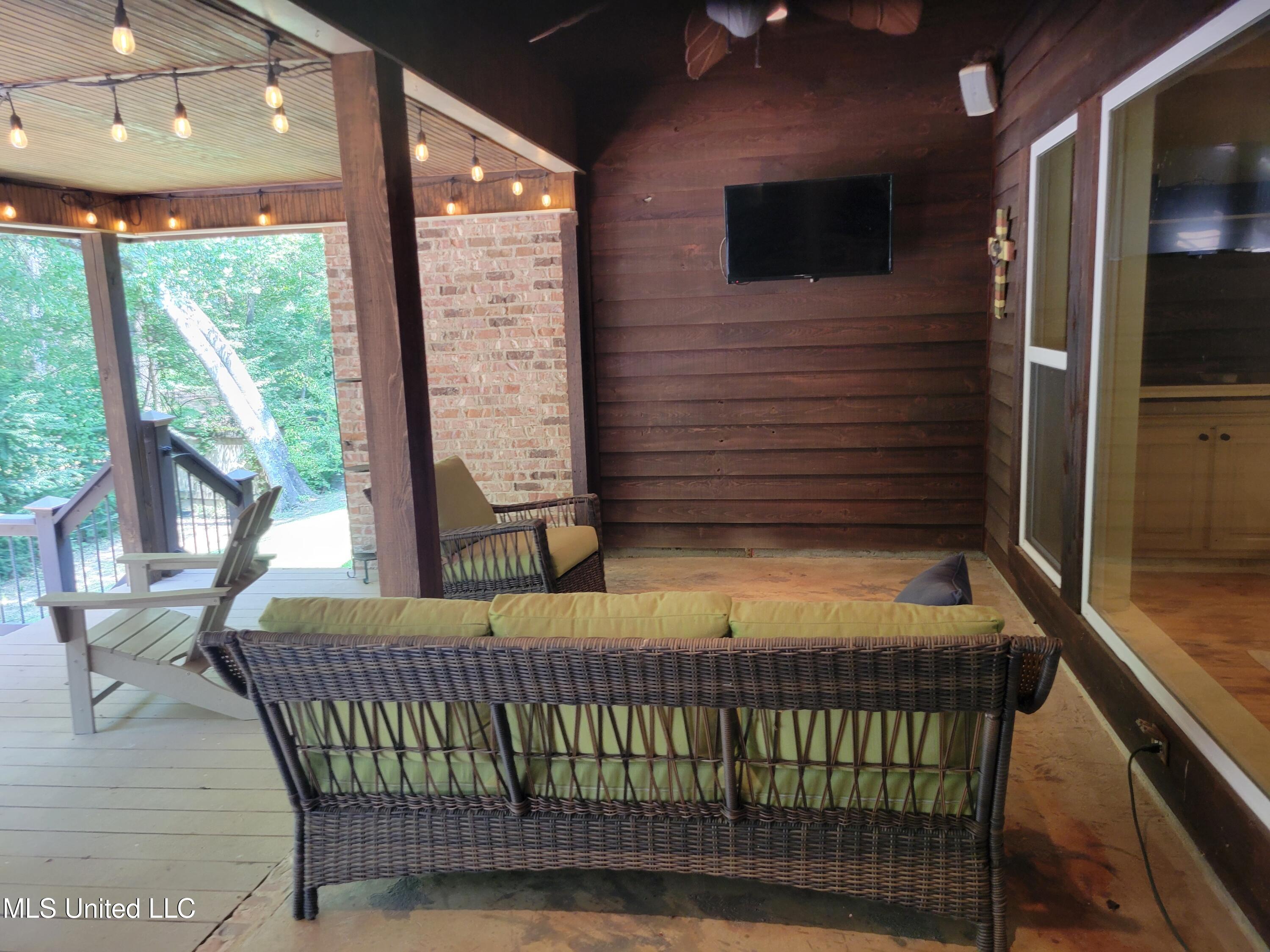 506 Hazelton Drive Madison, MS 39110 - Photo 48 of 49 20250731_115836