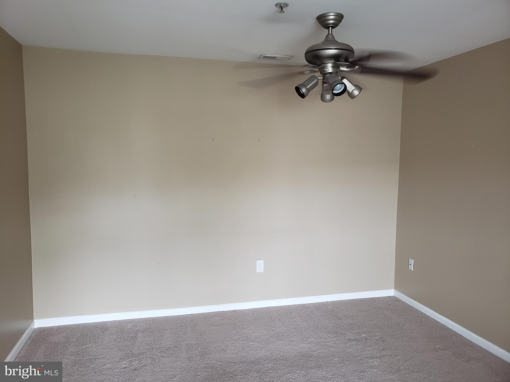 133 Natalie Road Riverside, NJ 08075 - Photo 3 of 13