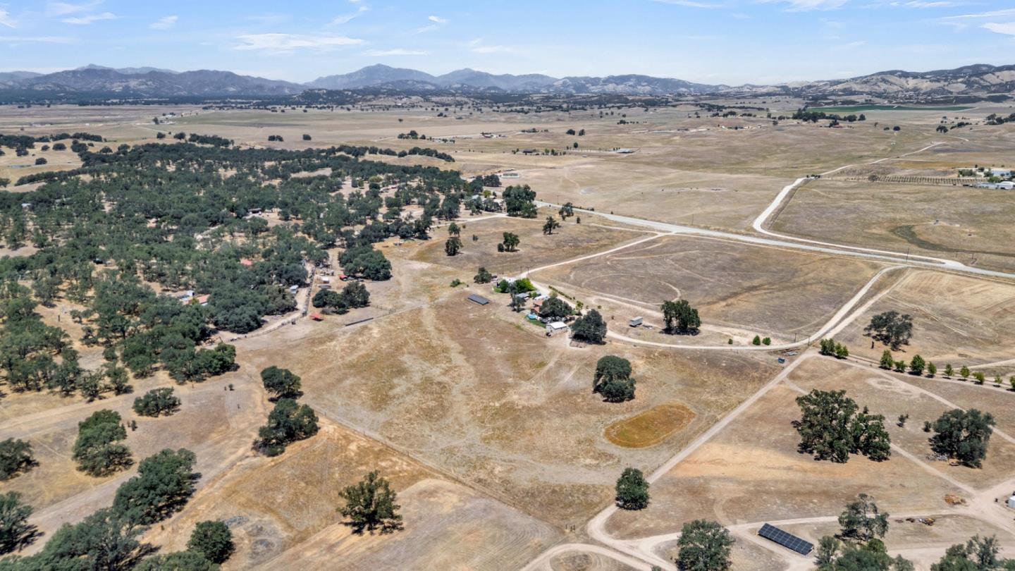 68180 Jolon Road Bradley, CA 93426 - Photo 14 of 41