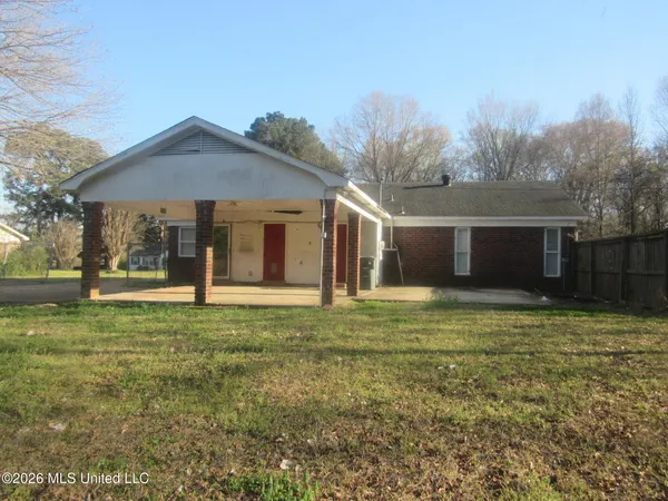 $159,900 | 502 Browns Ferry Road, Senatobia, MS 38668