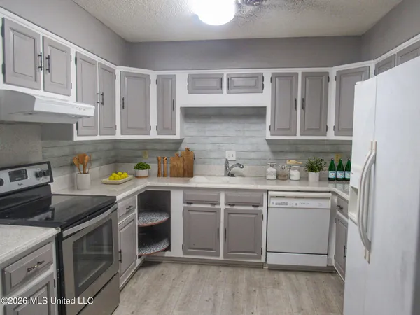 $159,900 | 502 Browns Ferry Road, Senatobia, MS 38668