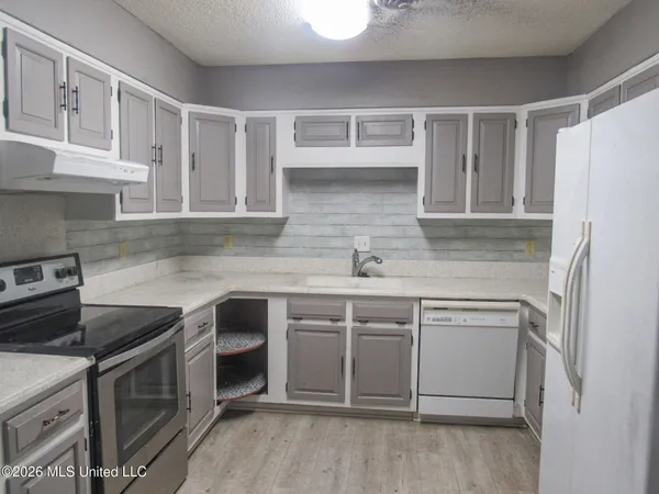 $159,900 | 502 Browns Ferry Road, Senatobia, MS 38668