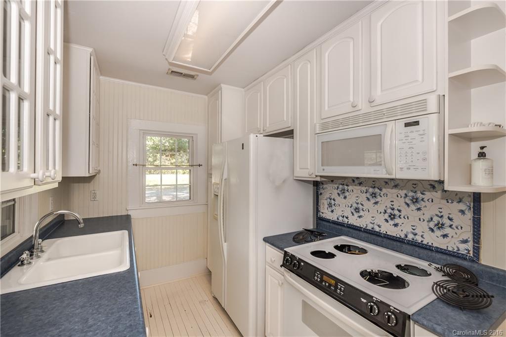 2090 State Rd S-46-149 Clover, SC 29710 - Photo 12 of 24