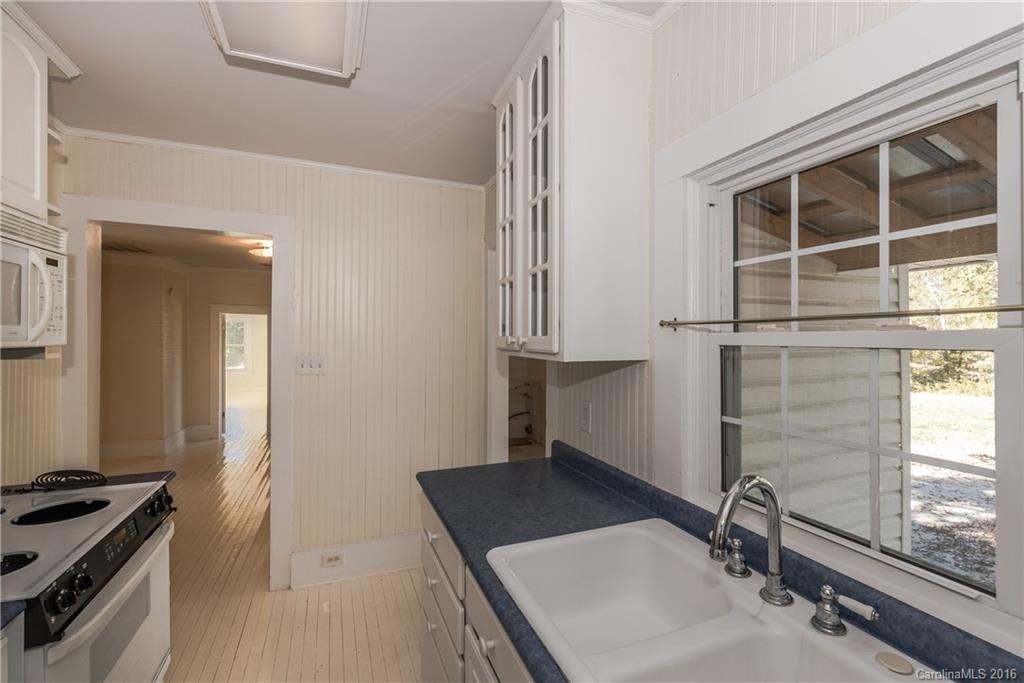 2090 State Rd S-46-149 Clover, SC 29710 - Photo 13 of 24
