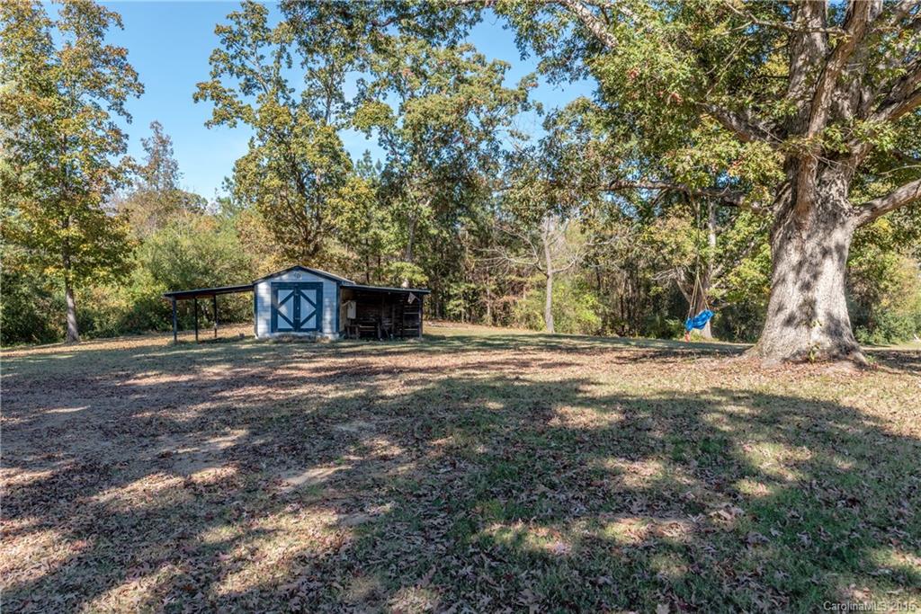 2090 State Rd S-46-149 Clover, SC 29710 - Photo 4 of 24