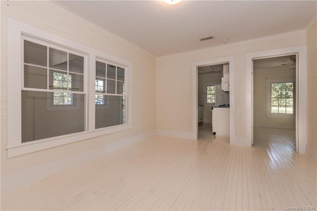 2090 State Rd S-46-149 Clover, SC 29710 - Photo 9 of 24