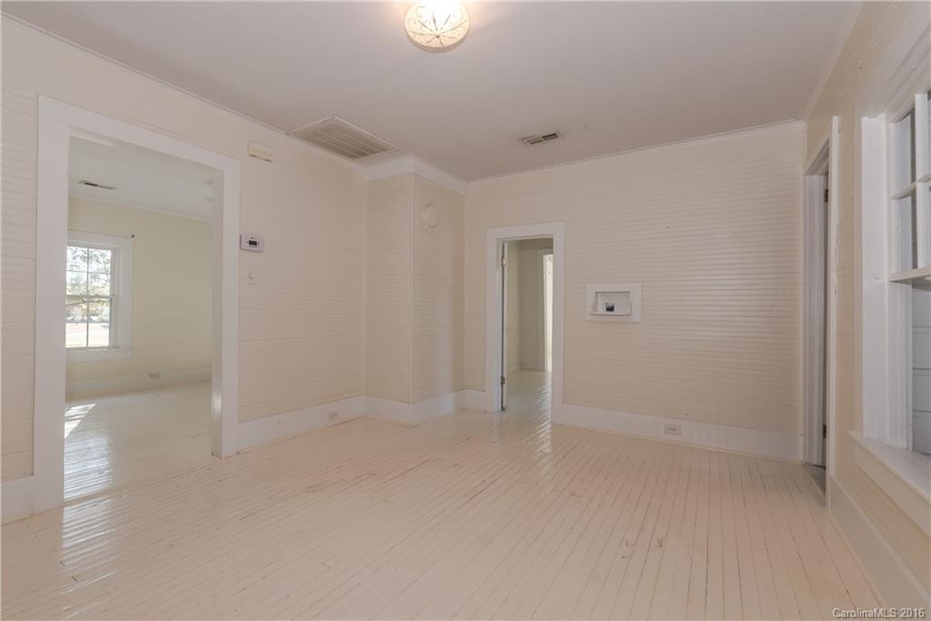 2090 State Rd S-46-149 Clover, SC 29710 - Photo 10 of 24