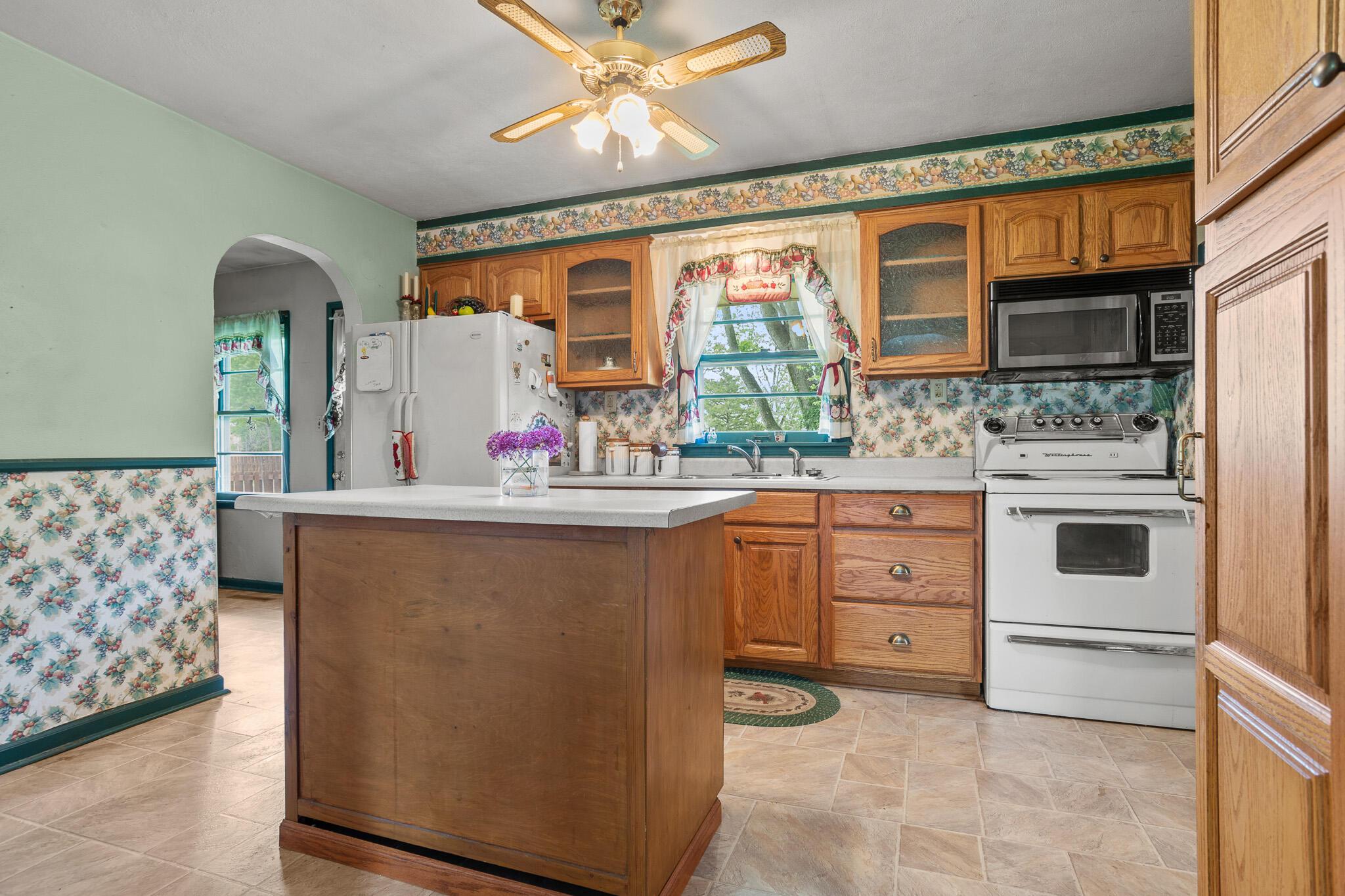 288 Gordon Road Springfield, OH 45504 - Photo 11 of 19