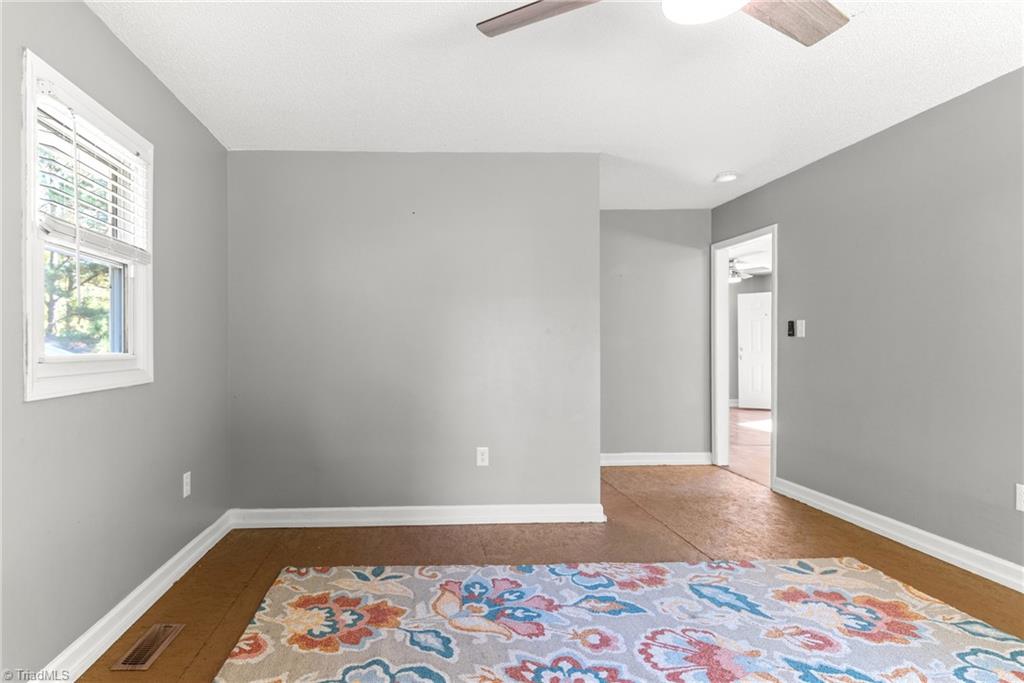 452 John Young Road Lexington, NC 27292 - Photo 14 of 33 Gallery Image 14