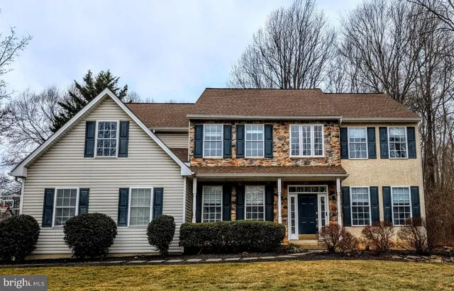 $925,000 | 913 Grandview Drive, Exton, PA 19341