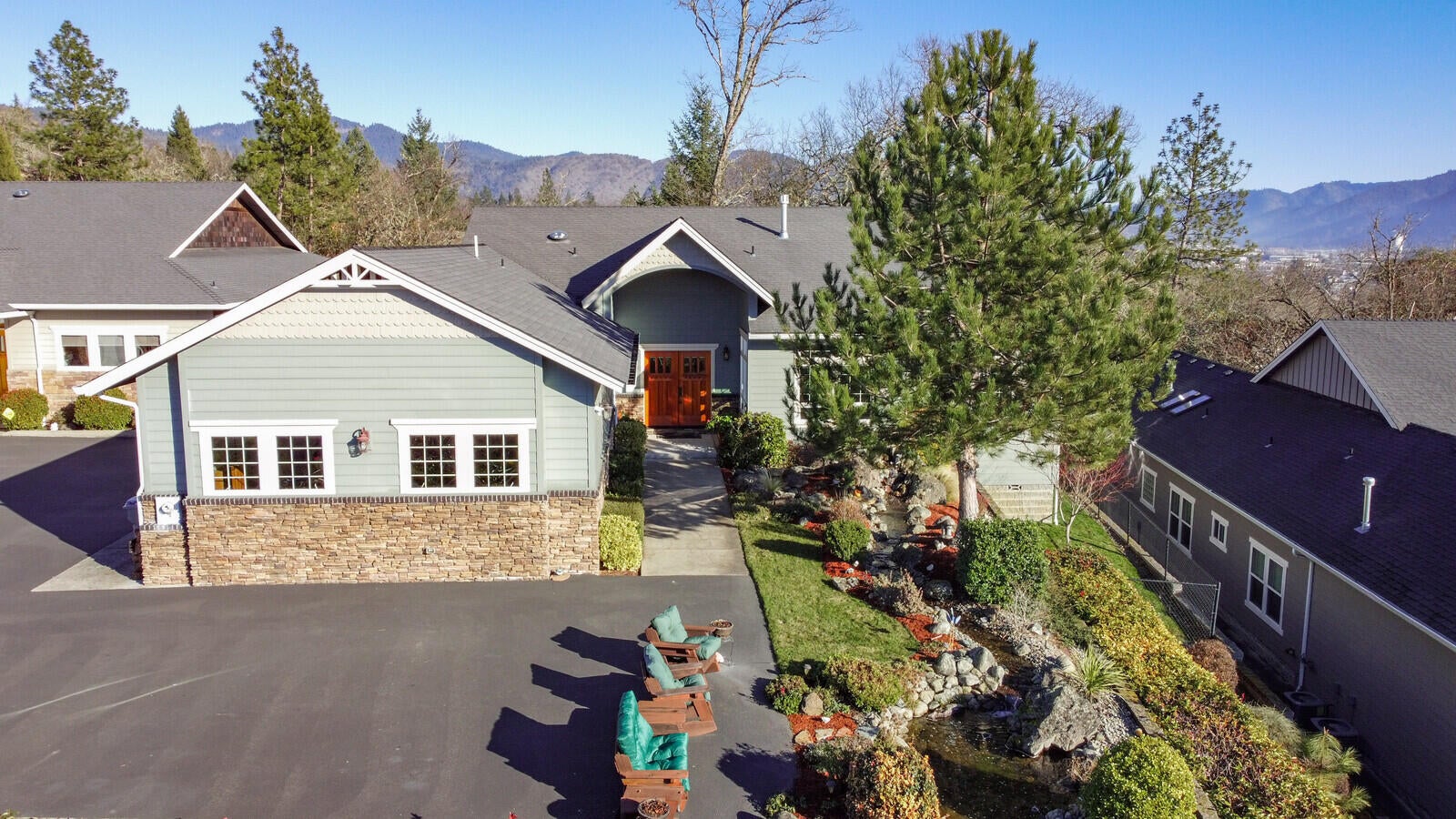 182 Northwest Native Run Loop Grants Pass, OR 97526 - Photo 1 of 66 05_NRL_5_mls