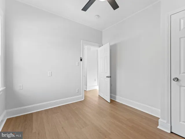 $450,000 | 507 Vetterlein Avenue, Hamilton, NJ 08619