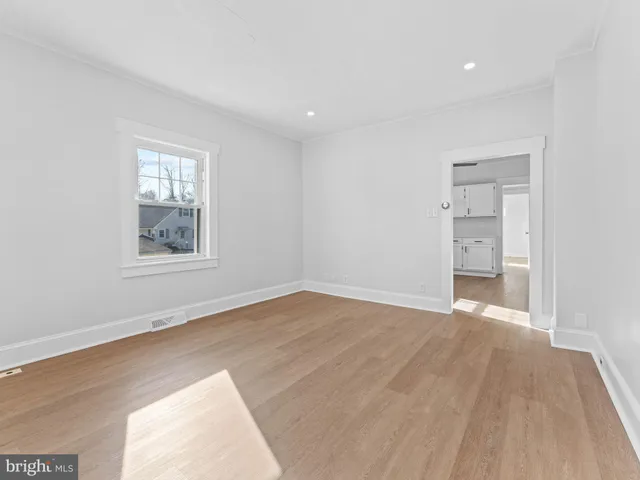 $450,000 | 507 Vetterlein Avenue, Hamilton, NJ 08619