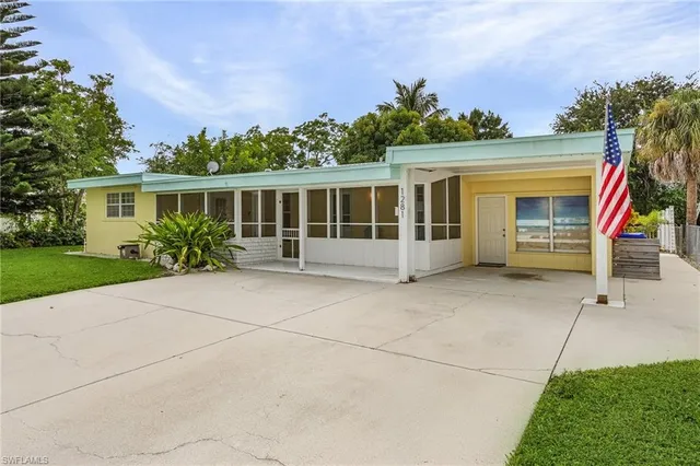 $7,000 | 1281 10th Street North, Naples, FL 34102