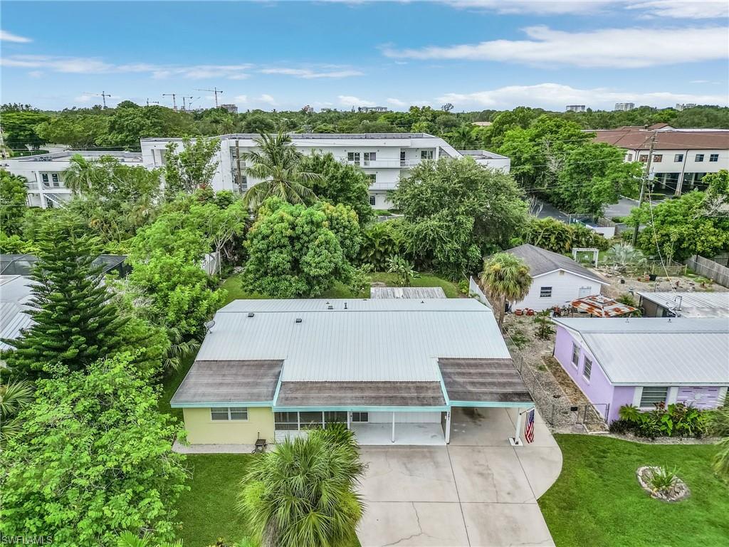 1281 10th Street North Naples, FL 34102 - Photo 25 of 31 Aerial view