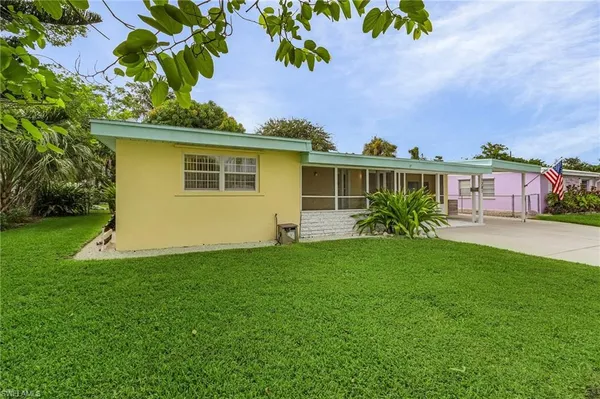 $7,000 | 1281 10th Street North, Naples, FL 34102