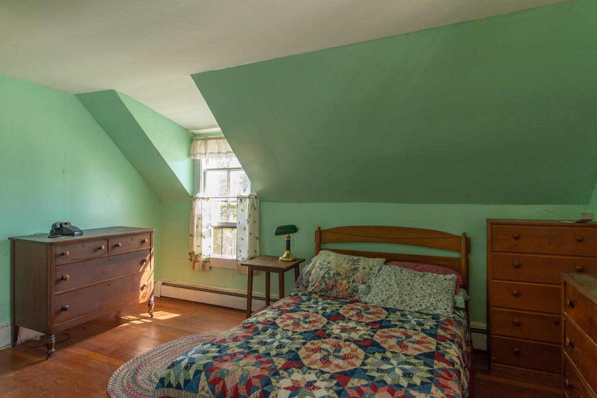 281 S Road Chebeague Island, ME 04017 - Photo 16 of 32 C-19
