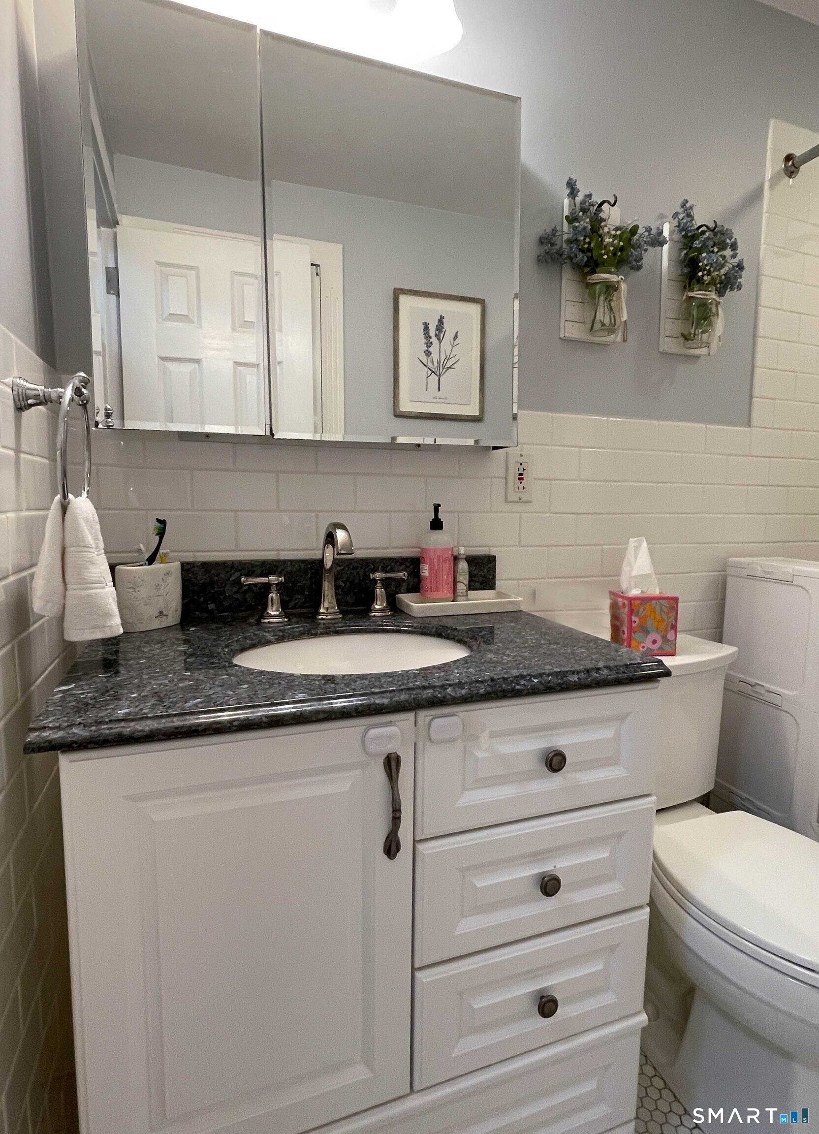 5 Sycamore Lane Brookfield, CT 06804 - Photo 15 of 25 Primary Bath