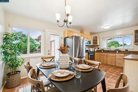 $725,000 | 3141 Deseret Drive, Richmond, CA 94803