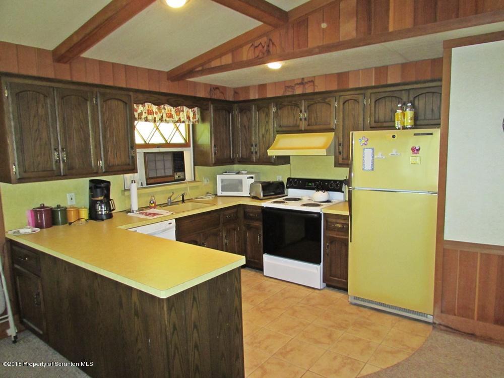 17 Tamarack Road Gouldsboro, PA 18424 - Photo 5 of 23