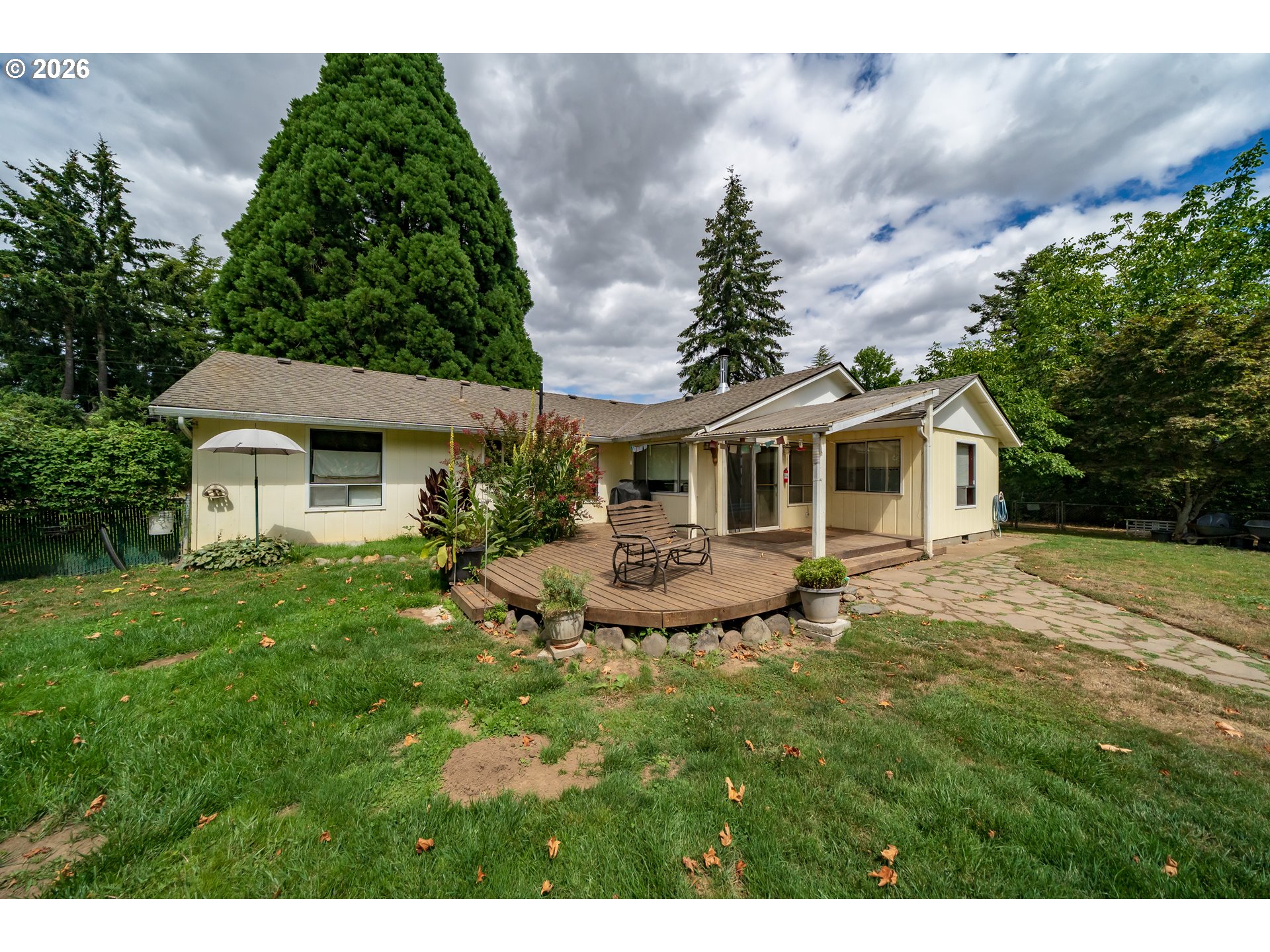 6776 Rochester Street Northeast Salem, OR 97305 - Photo 28 of 45 Gallery Image 28