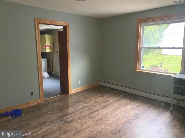 515 Mt Royal Road Sewell, NJ 08080 - Photo 14 of 35 Rear bedroom/primary or office