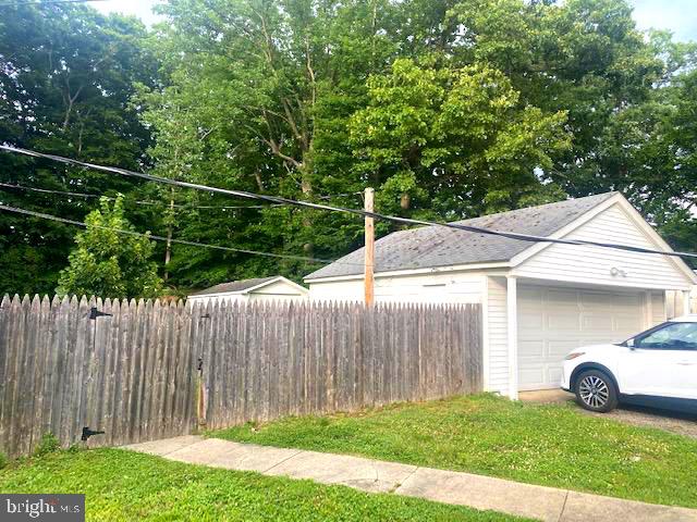 515 Mt Royal Road Sewell, NJ 08080 - Photo 3 of 35 Gallery Image 3