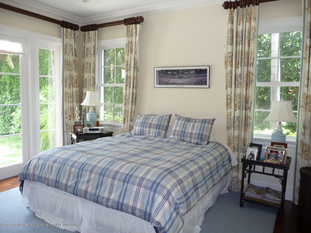 339 Garden Road Palm Beach, FL 33480 - Photo 11 of 15 Guest Bedroom