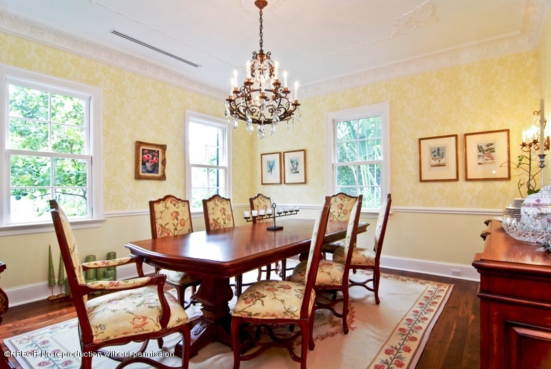 339 Garden Road Palm Beach, FL 33480 - Photo 5 of 15 Dining Room