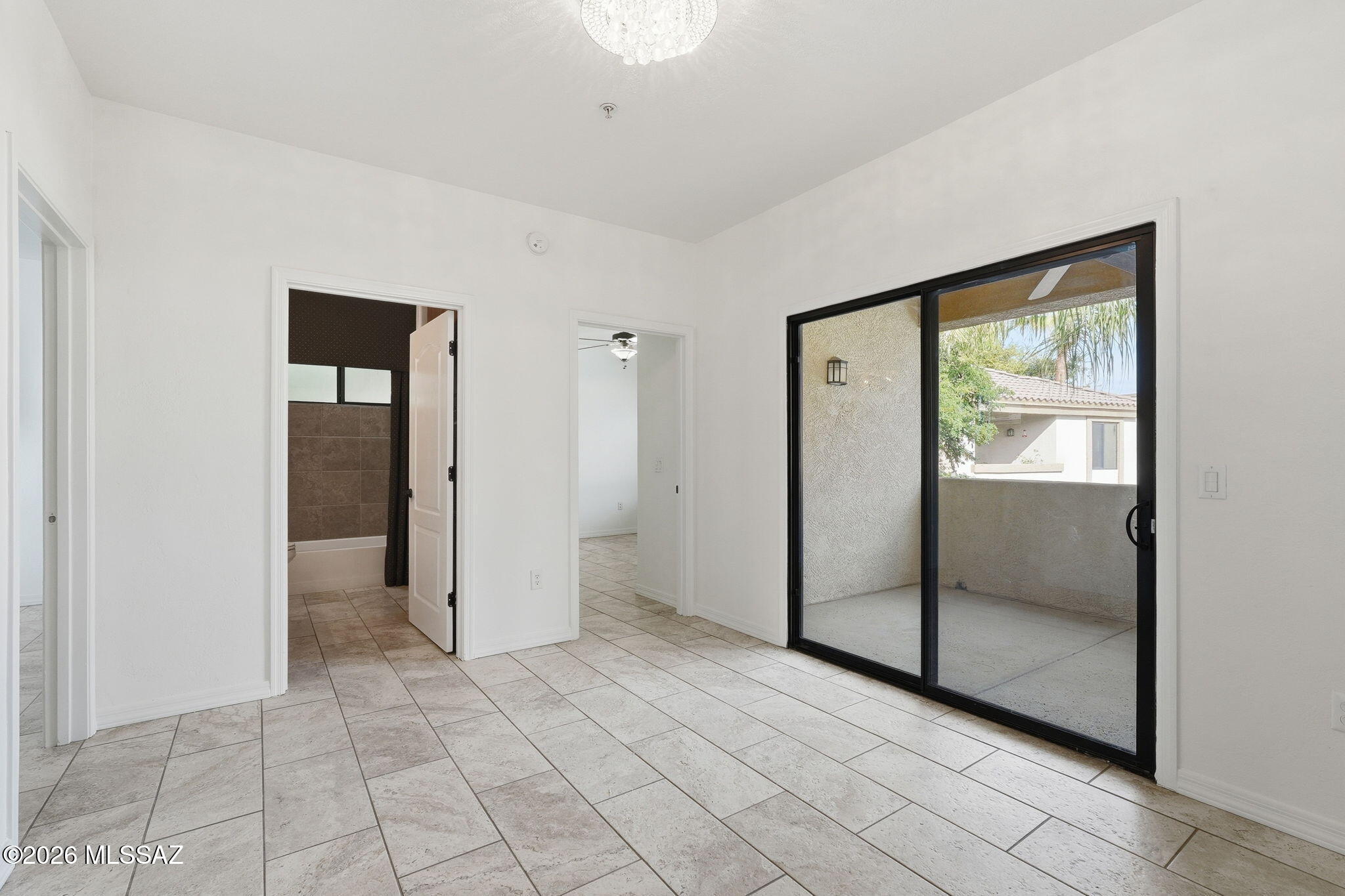 2550 East River Road, Unit 1203 Tucson, AZ 85718 - Photo 12 of 39 Guest Rooms and Bathroom