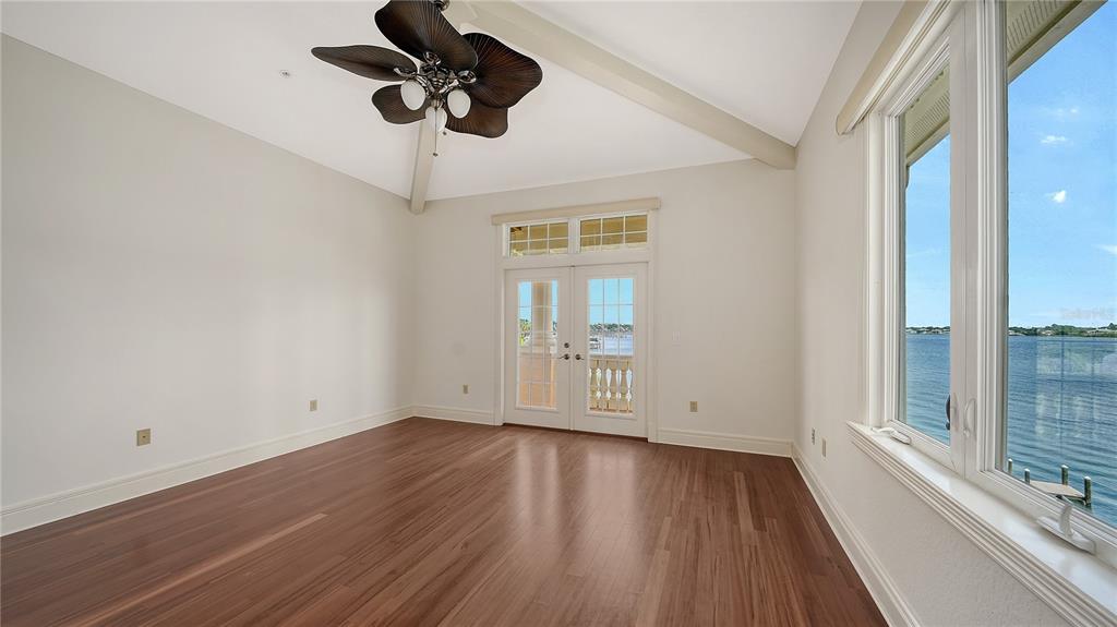 1356 Point Crisp Road Sarasota, FL 34242 - Photo 45 of 55 Gallery Image 45