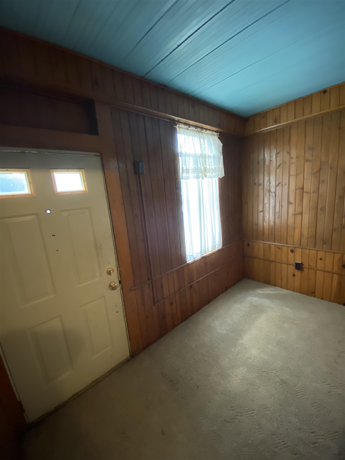 2131 Hickory Grove Road Davenport, IA 52804 - Photo 12 of 22 Gallery Image 12