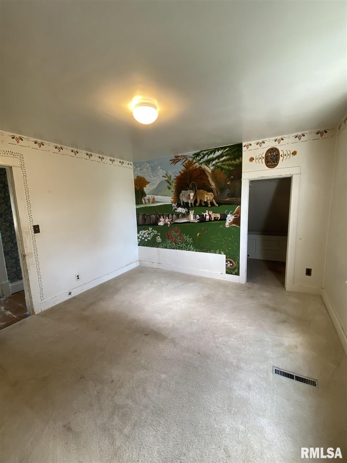 2131 Hickory Grove Road Davenport, IA 52804 - Photo 21 of 22 Gallery Image 21