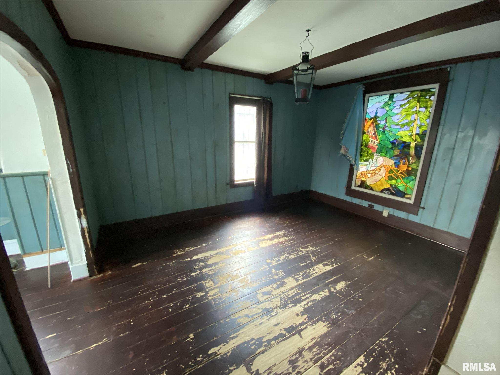 2131 Hickory Grove Road Davenport, IA 52804 - Photo 9 of 22 Gallery Image 9