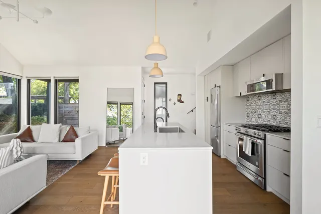 $735,000 | 1913 Canterbury Street, Unit 2, Austin, TX 78702