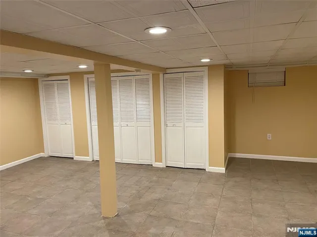 $1,250,000 | 9 Cottage Lane, Upper Saddle River, NJ 07458