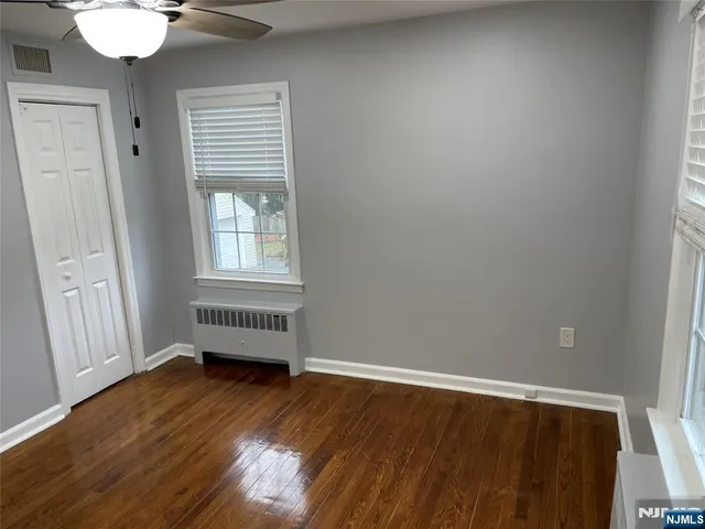 $1,250,000 | 9 Cottage Lane, Upper Saddle River, NJ 07458