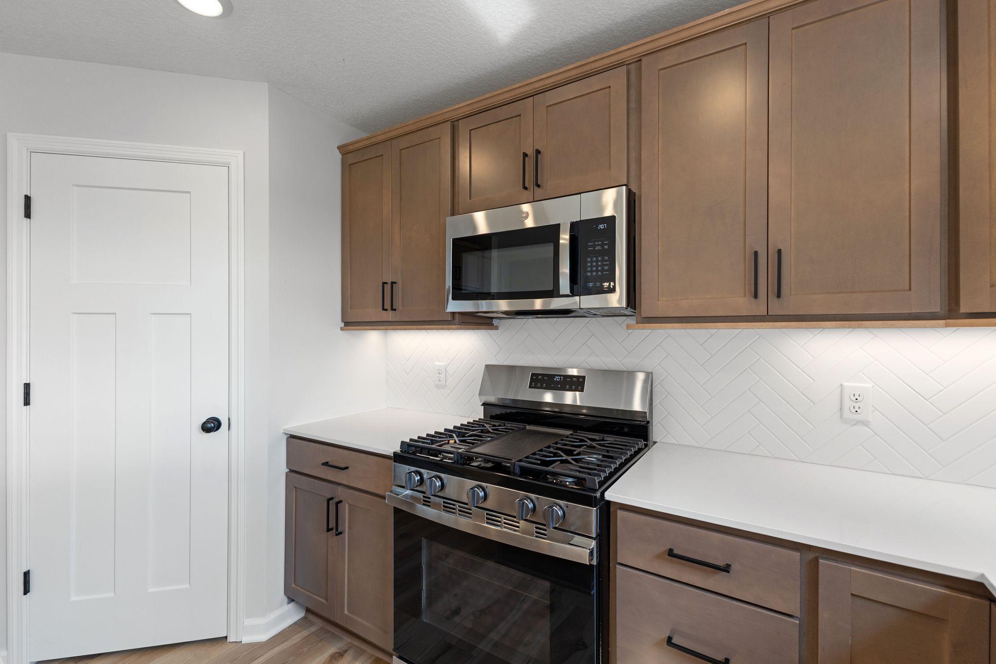 1248 Edge Way Jordan, MN 55352 - Photo 9 of 24