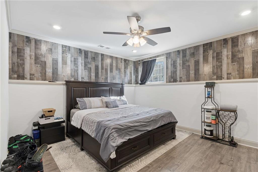 941 Persimmon Point Northeast Atlanta, GA 30328 - Photo 16 of 24