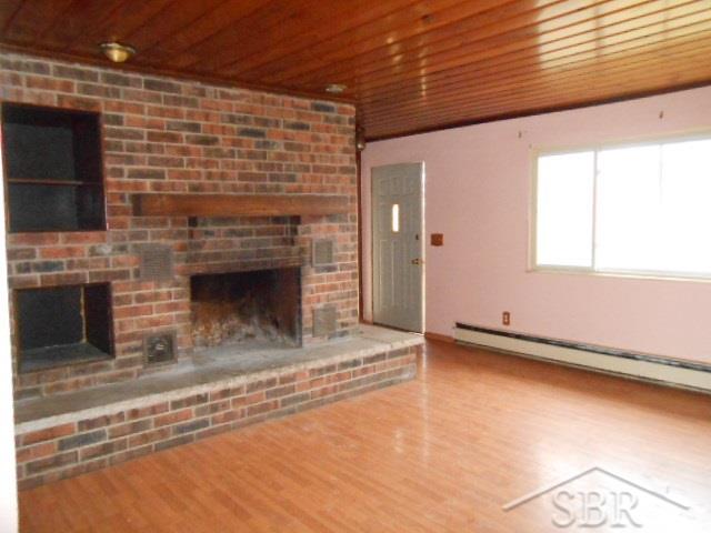 828 East Seidlers Road Kawkawlin, MI 48631 - Photo 21 of 27 31311986-20.JPG
