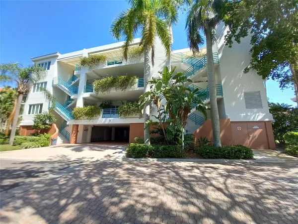 $6,500 | 360 Gulf Of Mexico Drive, Unit 312, Longboat Key, FL 34228