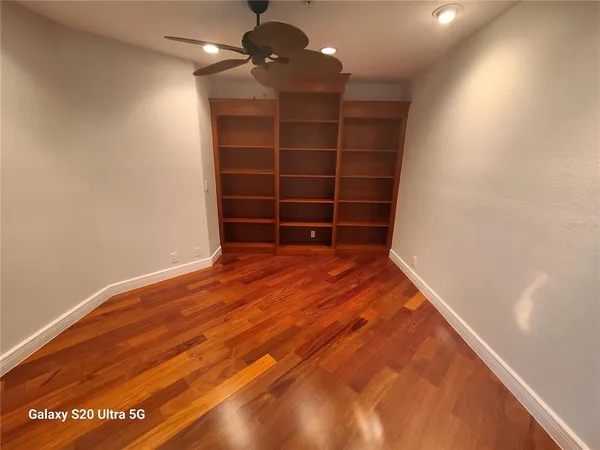 $6,500 | 360 Gulf Of Mexico Drive, Unit 312, Longboat Key, FL 34228