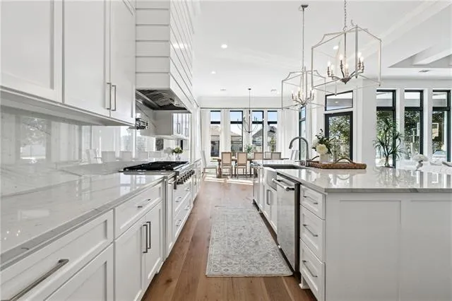 $1,795,000 | 25 Cycas, Kenner, LA 70065