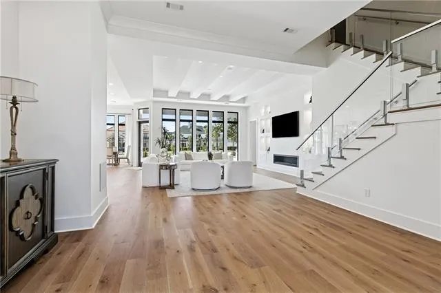 $1,795,000 | 25 Cycas, Kenner, LA 70065