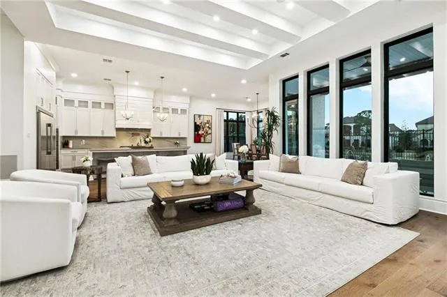 $1,795,000 | 25 Cycas, Kenner, LA 70065