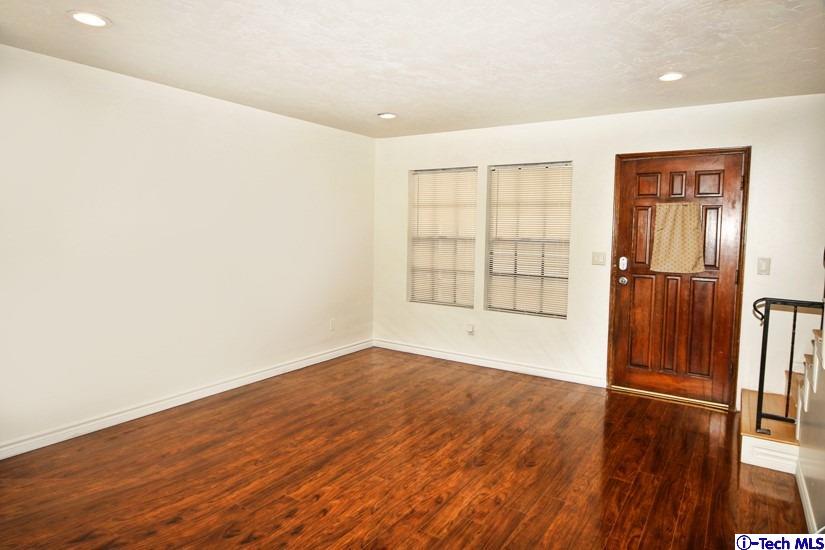 205 Violet Avenue, Unit D Monrovia, CA 91016 - Photo 4 of 17