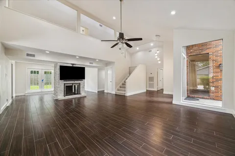 $349,000 | 1906 River Falls Drive, Houston, TX 77339